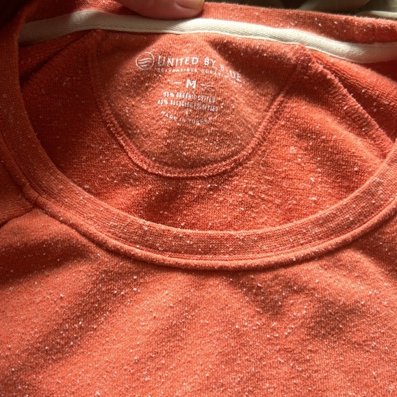 United by Blue distressed sweatshirt - Picture 4 of 5